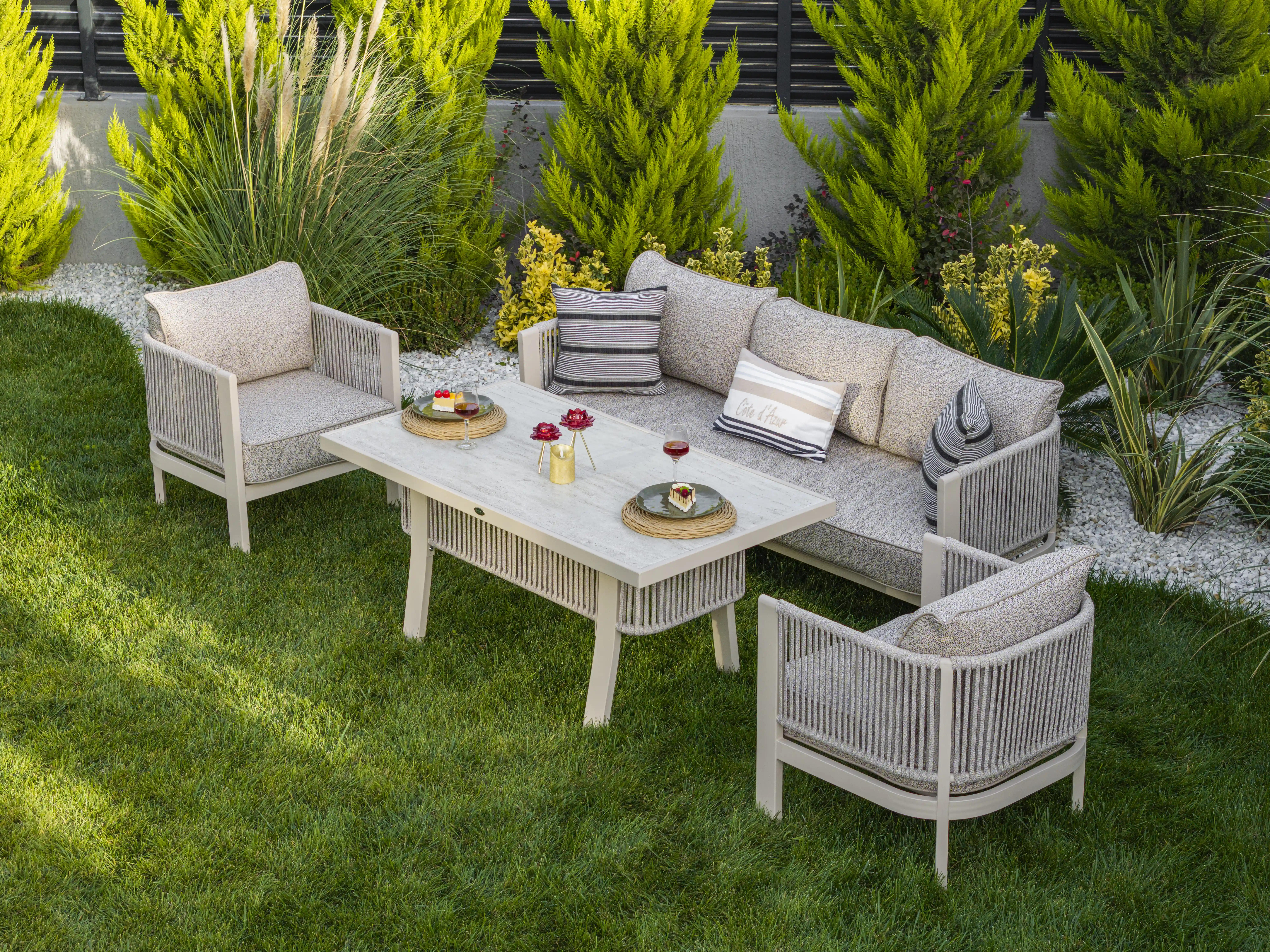 AYHANPARK KODU -15 - MARİNA BAHÇE MOBİLYASI